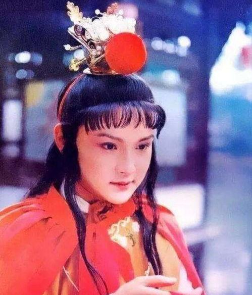 最新爆料彭小冉是谁啊图片,揭秘网络热议人物背后的故事  第2张